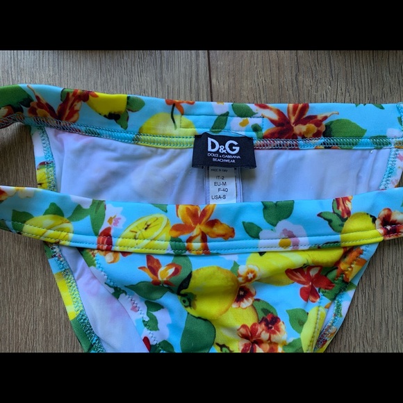 D&G Dolce & Gabana Swim Bikini Set Floral Size S. - Picture 3 of 6